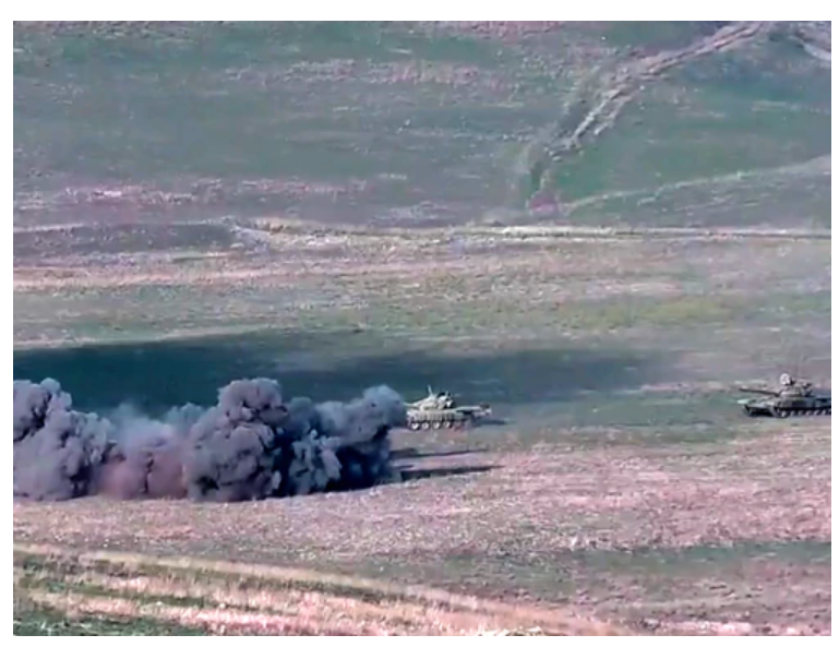 袭击坦克 袭击坦克