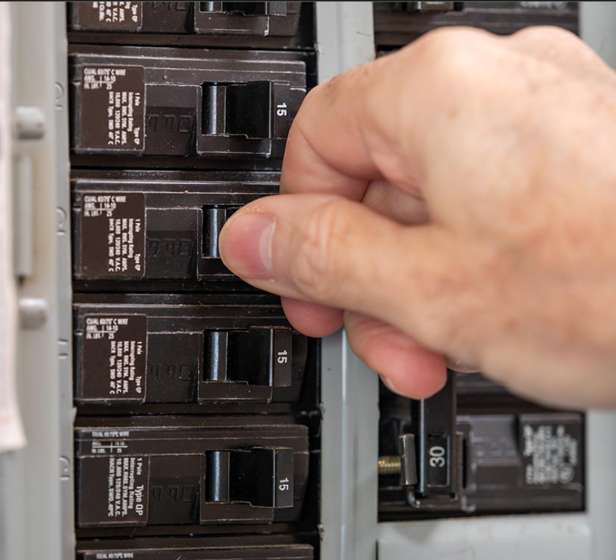 断路器可以复位吗 断路器可以复位吗