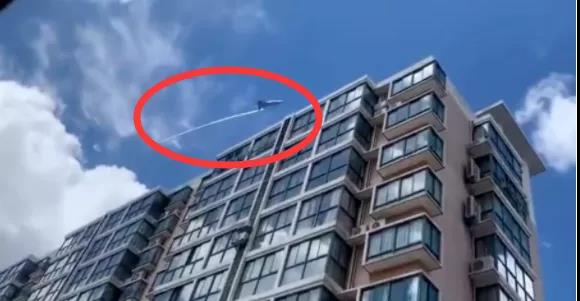 Vicorv High-Reliability Electronic Components Vicorv High-Reliability Electronic Components