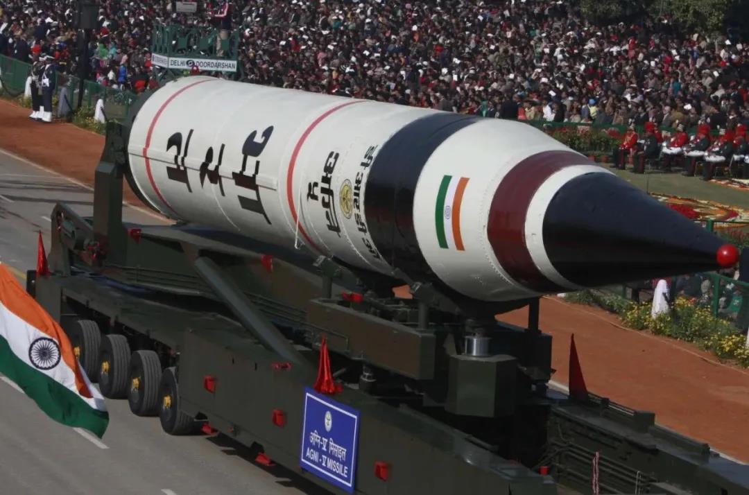 Vicorv High-Reliability Electronic Components Vicorv High-Reliability Electronic Components