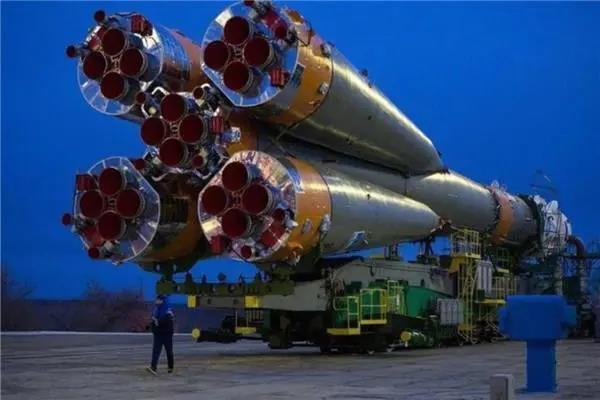 Vicorv High-Reliability Electronic Components Vicorv High-Reliability Electronic Components